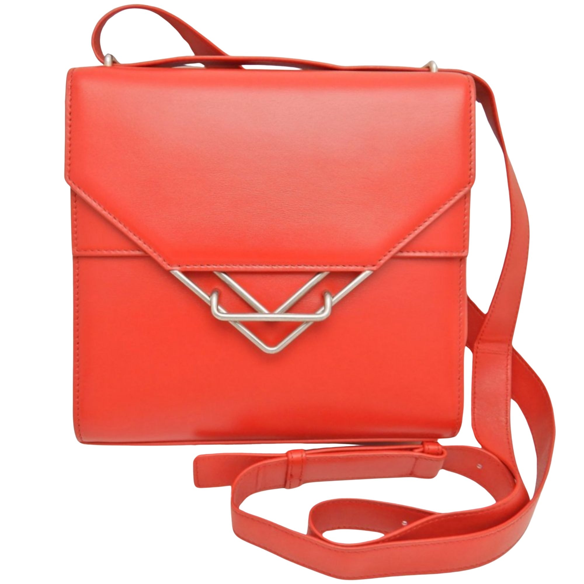 Bottega Veneta -- Red Leather Shoulder Bag