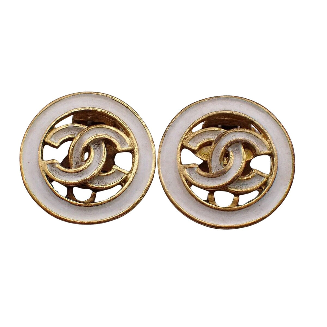 Chanel Cc White Gold Plated Earring 