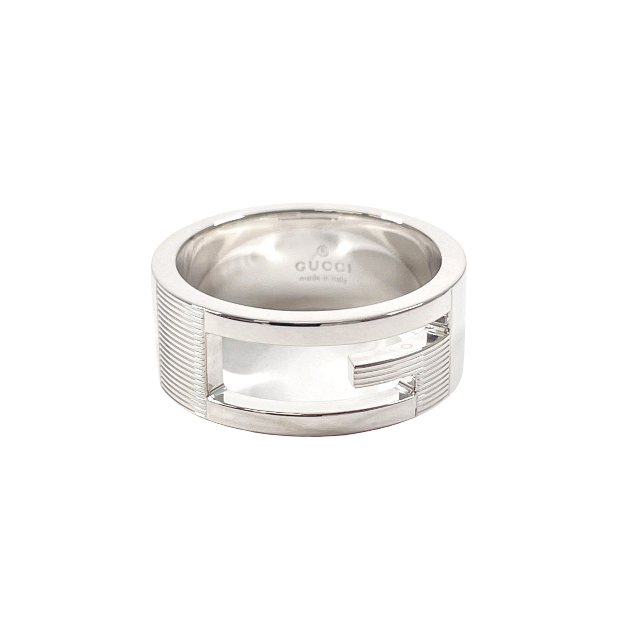 Gucci Logo Silver Silver Ring 