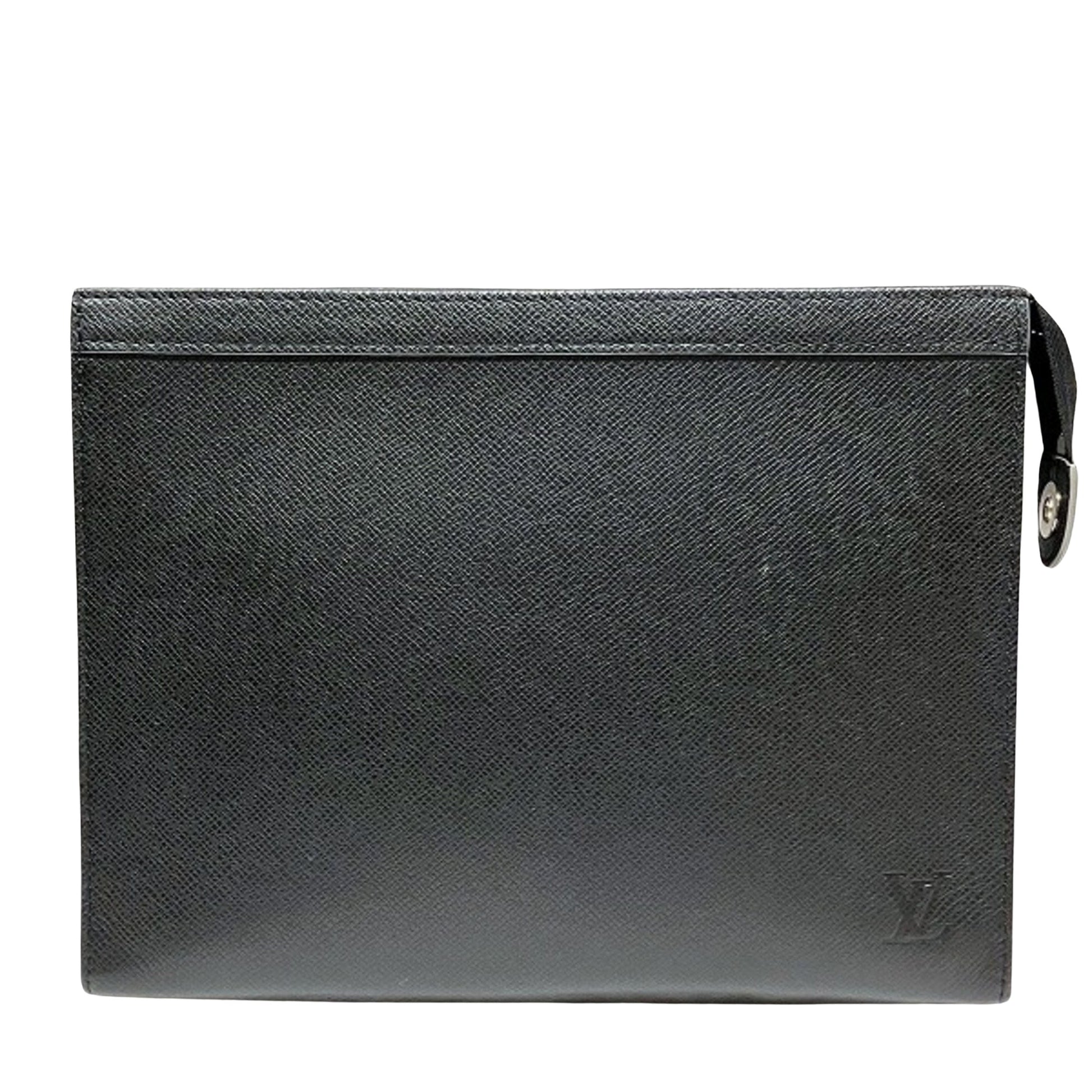 Louis Vuitton Pochette voyage Black Leather Clutch Bag