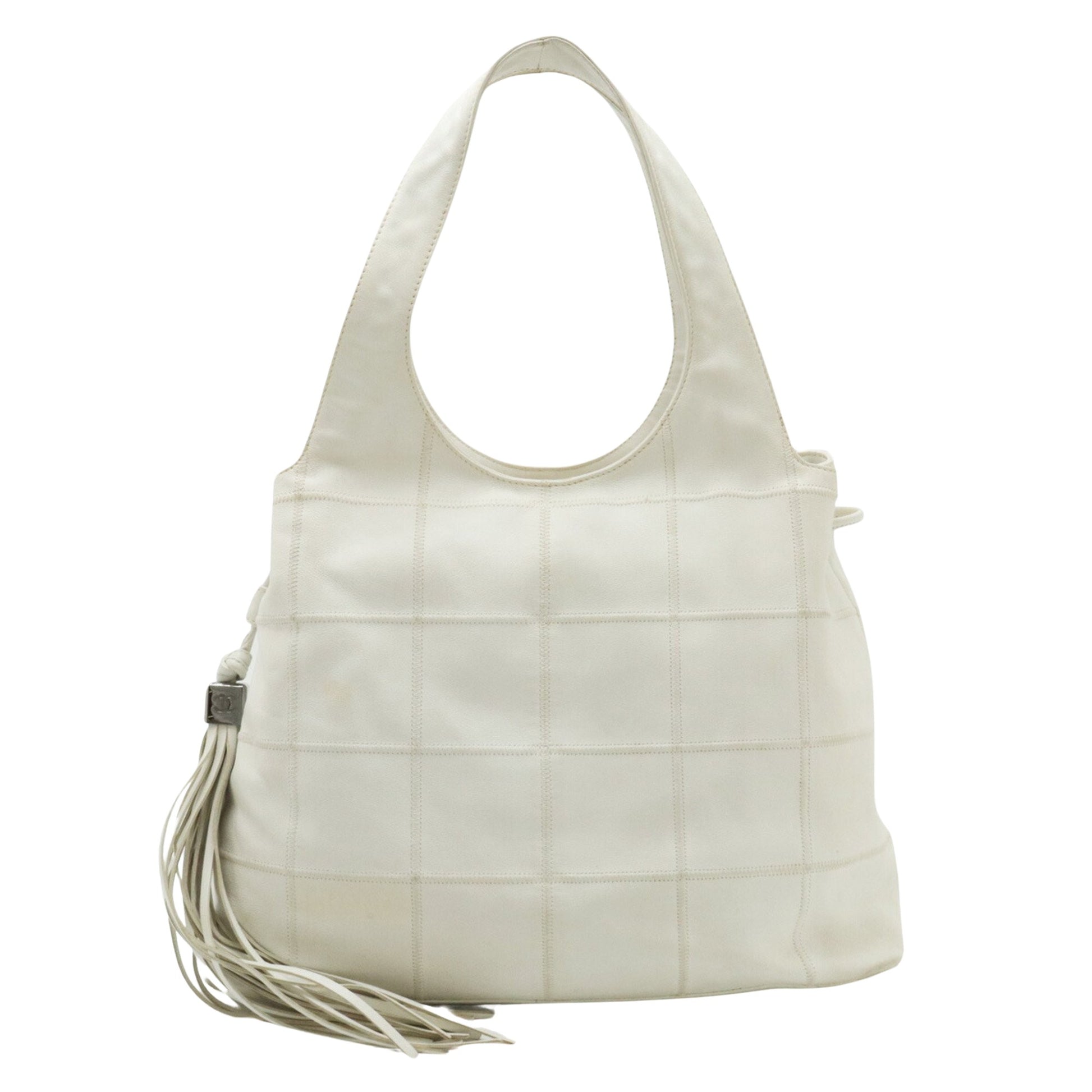 Chanel Hobo White Leather Shoulder Bag