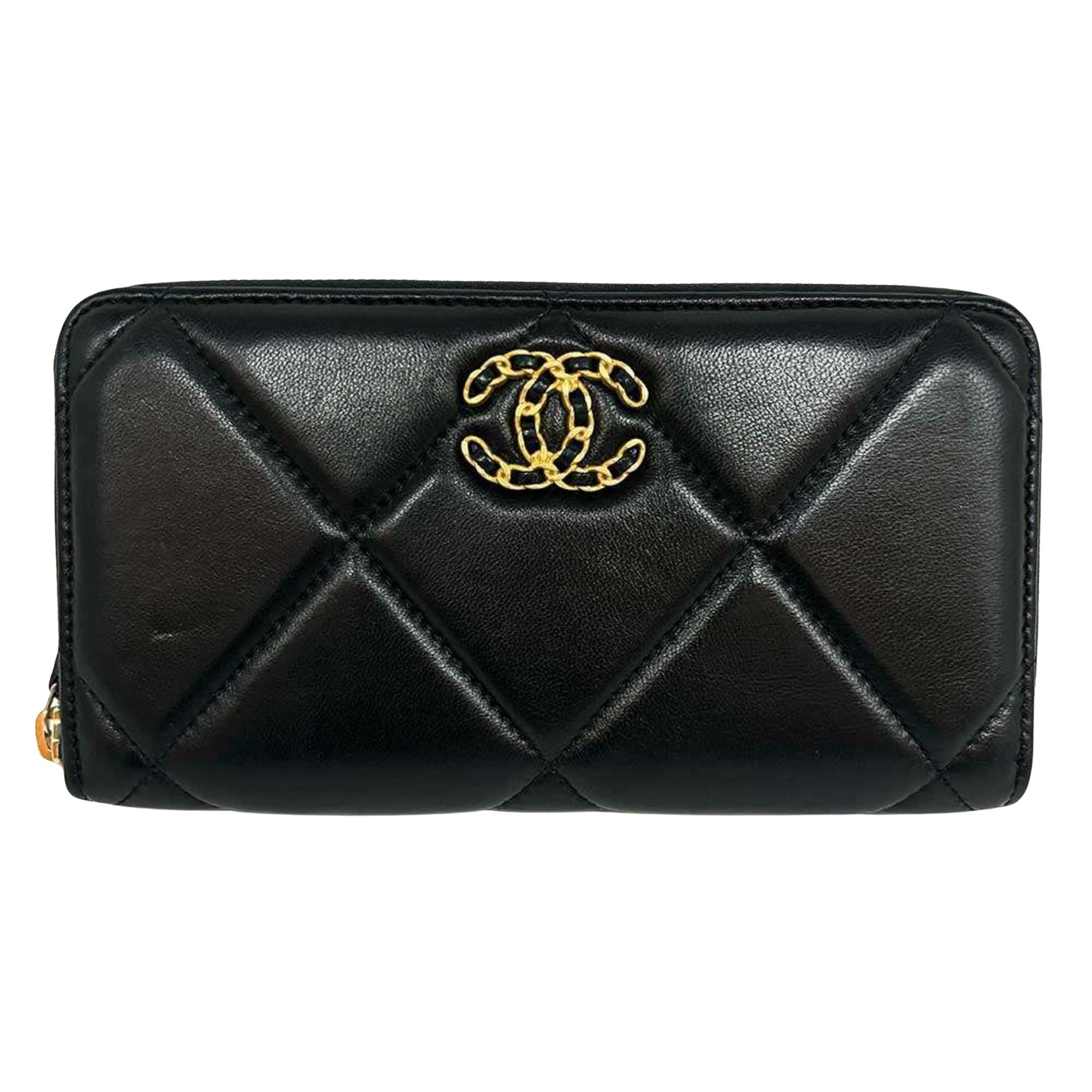 Chanel Chanel 19 Black Leather Wallet 