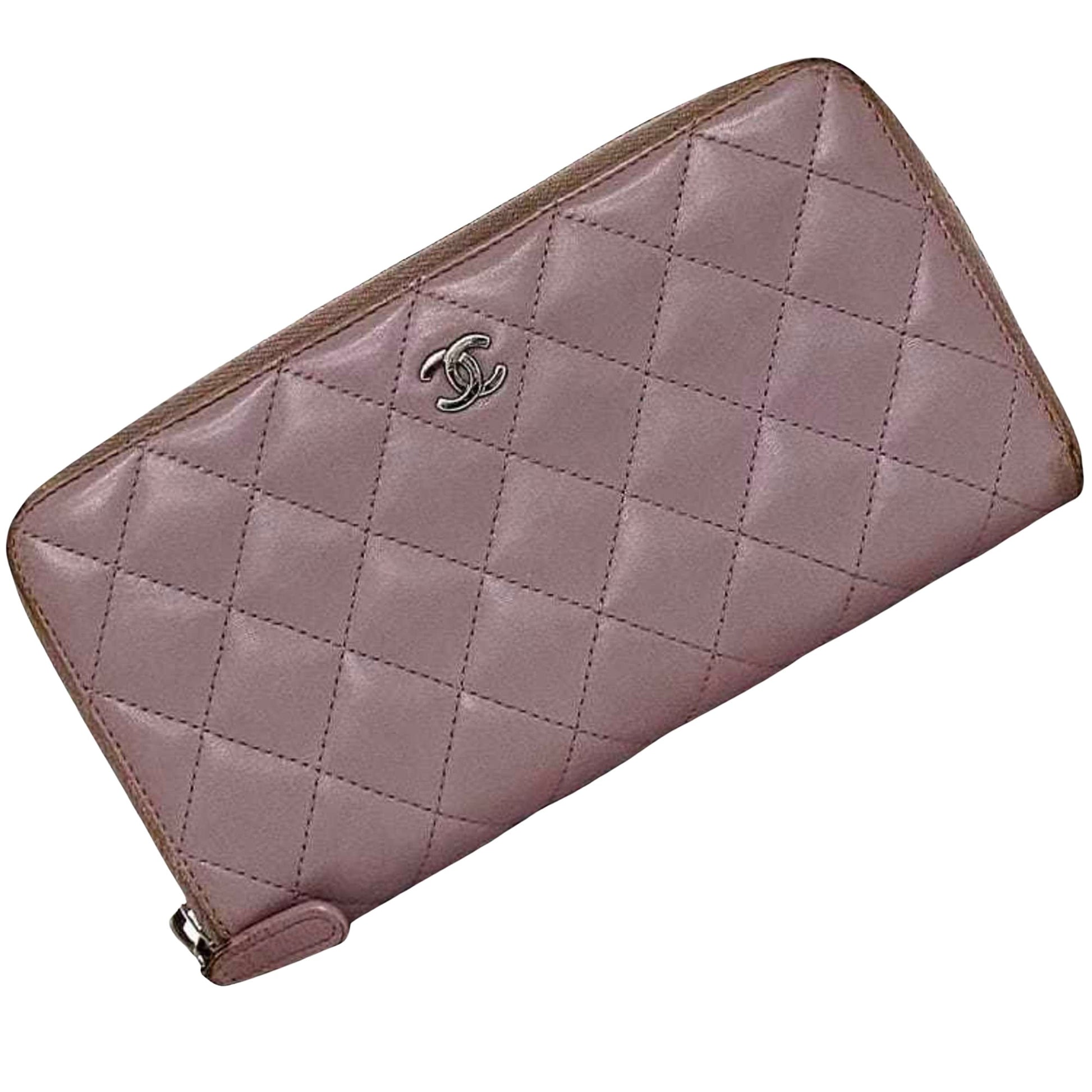 Chanel Matelassé Purple Leather Wallet 