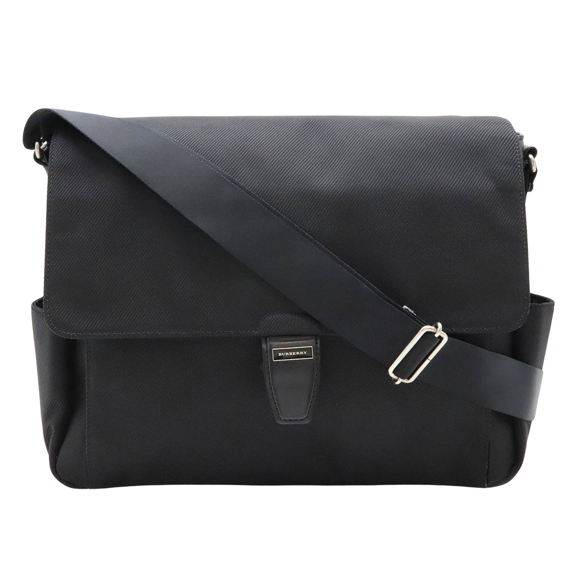 Burberry Shoulder bag Black Synthetic Shoulder Bag