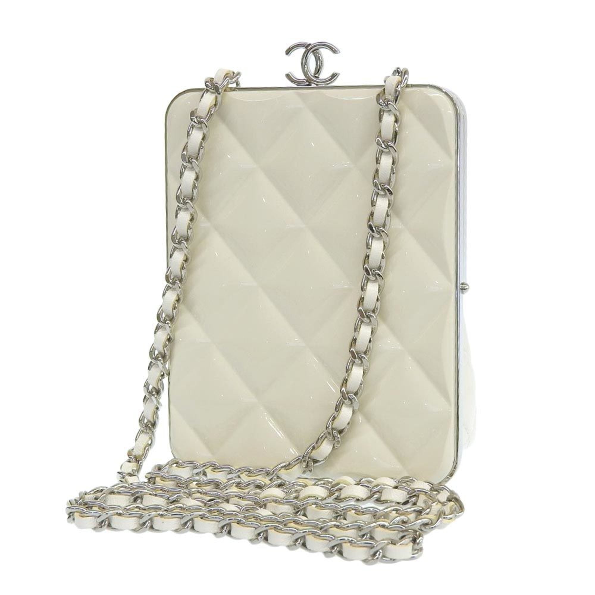 Chanel White Leather Shoulder Bag