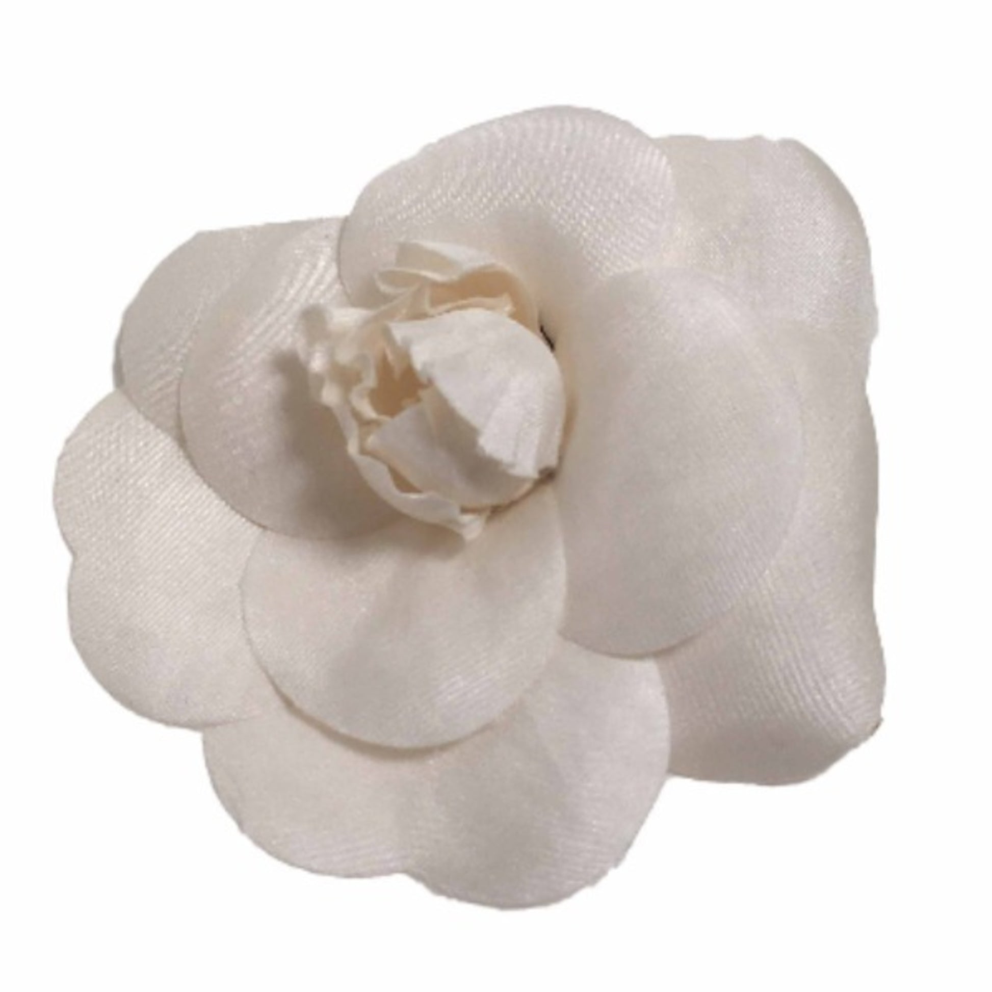 Chanel Camélia White Synthetic Brooch 