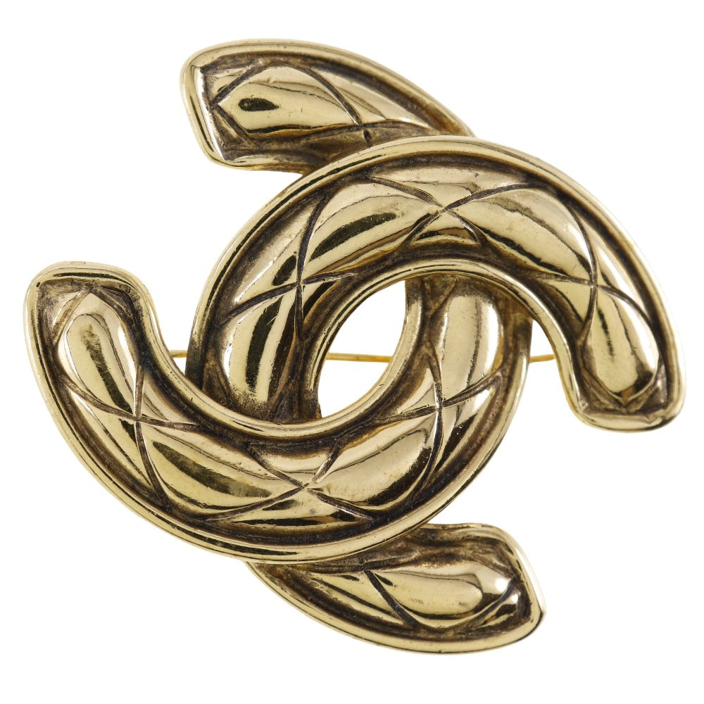 Chanel Broche Gold Gold Plated Brooch 